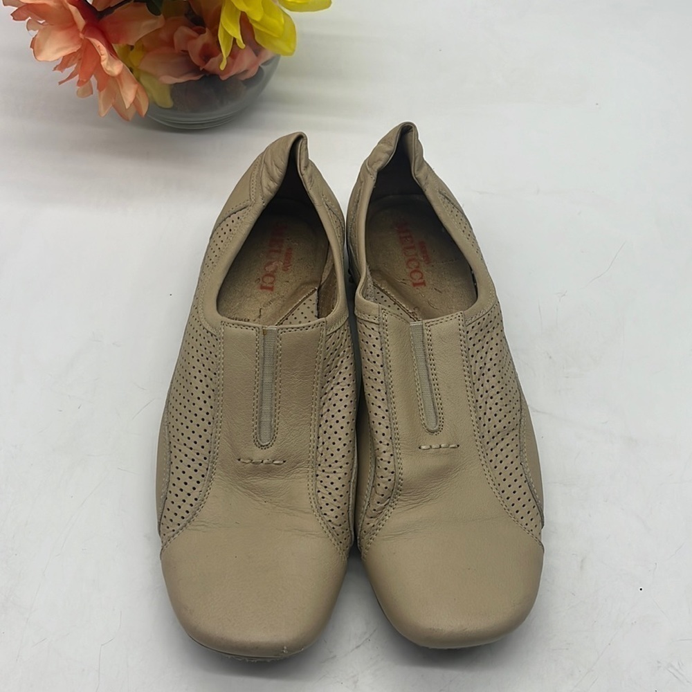 Sesto Merucci Tan Leather Loafers Size 8.5. MCL3904F